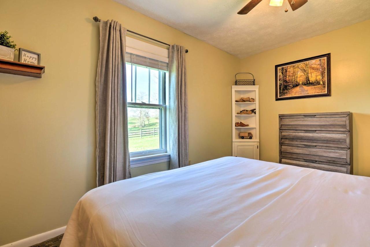 Charming East Bernstadt Retreat Less Than 6 Acre Farm! Bagian luar foto